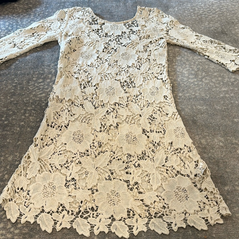TOPSHOP SIZE S SEE THROUGH DRESS IN ECRU ALL IN FLOWERS AND LEAFS